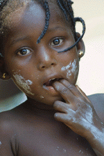 Petite fille, Côte d'Ivoire, Photo B.DHOUAILLY